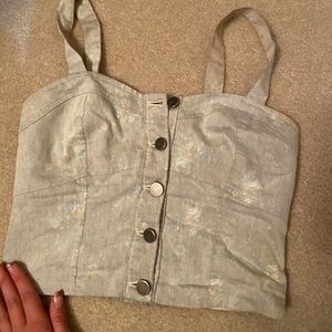 Button down semi crop top!